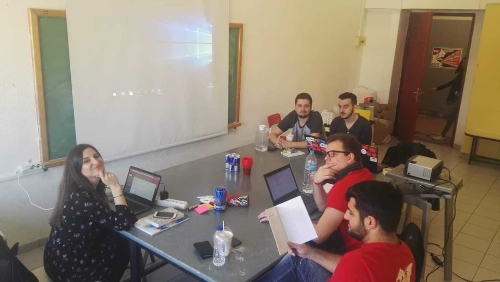 56917930_2255717191335354_6500853999485321216_o